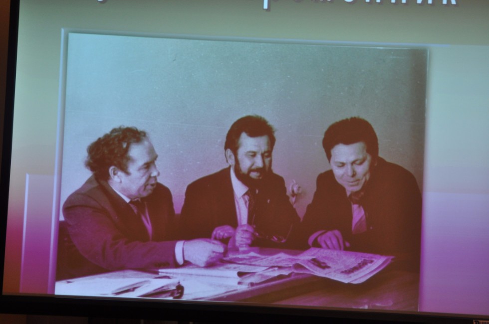 � ������������ ����� �� � ������ ����� '�����������' ���������� �������, ����������� ������� ������������ ����