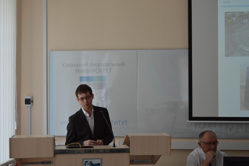 �������-����������� '���������� ���������' �� '���������' (�. ������) � ��� '�����������������-�������'(�. ������)