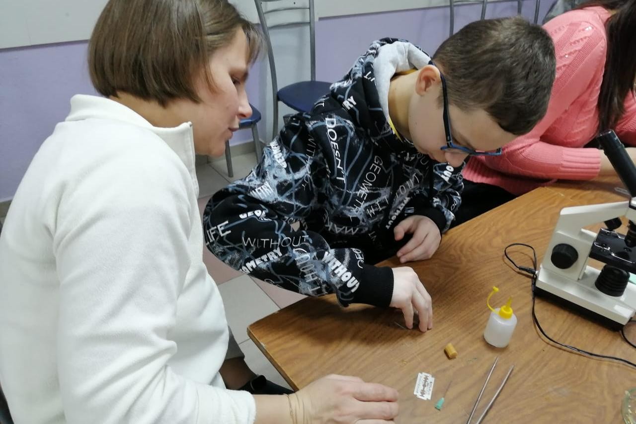 Экологическая смена 'Коворкинг' идет в 'Буревестнике' Экологическая смена 'Коворкинг' идет в 'Буревестнике'