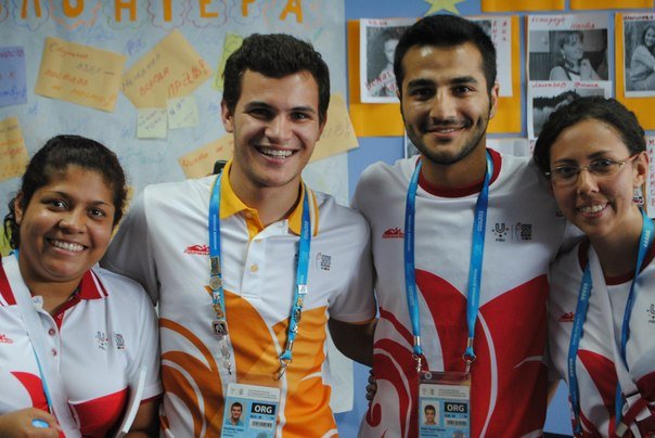 Волонтеры на татами.Кирилл Зайсанов Волонтеры на татами.Кирилл Зайсанов