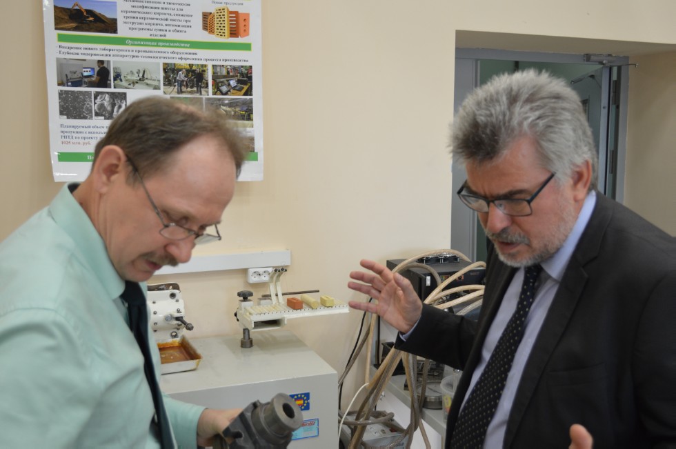 2 ���� ���������� �������� ��� �������� ��������� �� ������������� ������ ����� ���� ������� � ��������� �������� ����� ������ ������ ������������ ��.������� ������ (�������)