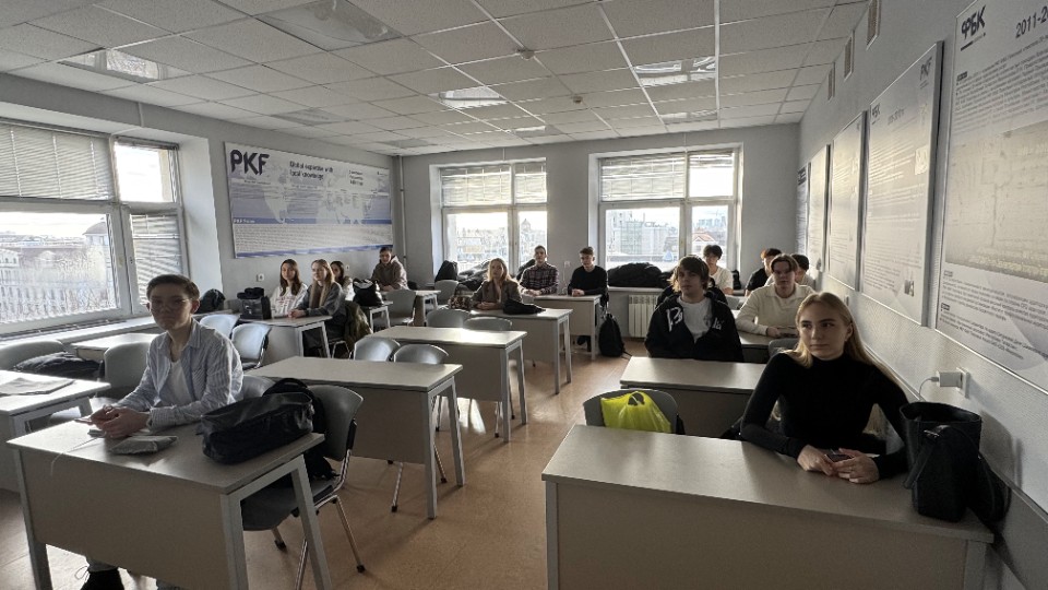 Кураторский час в группе 14.6-414 'Кибермошенничество в современном мире' Кураторский час в группе 14.6-414 'Кибермошенничество в современном мире'