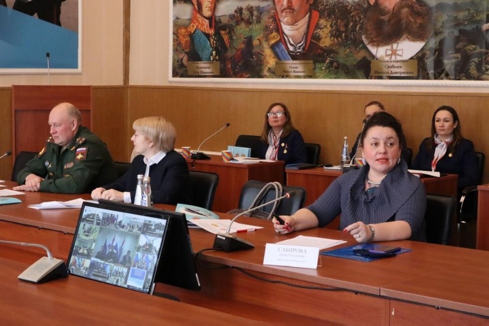 ����� ������ �������� �������� �������� ������������ ������������ ������� ��