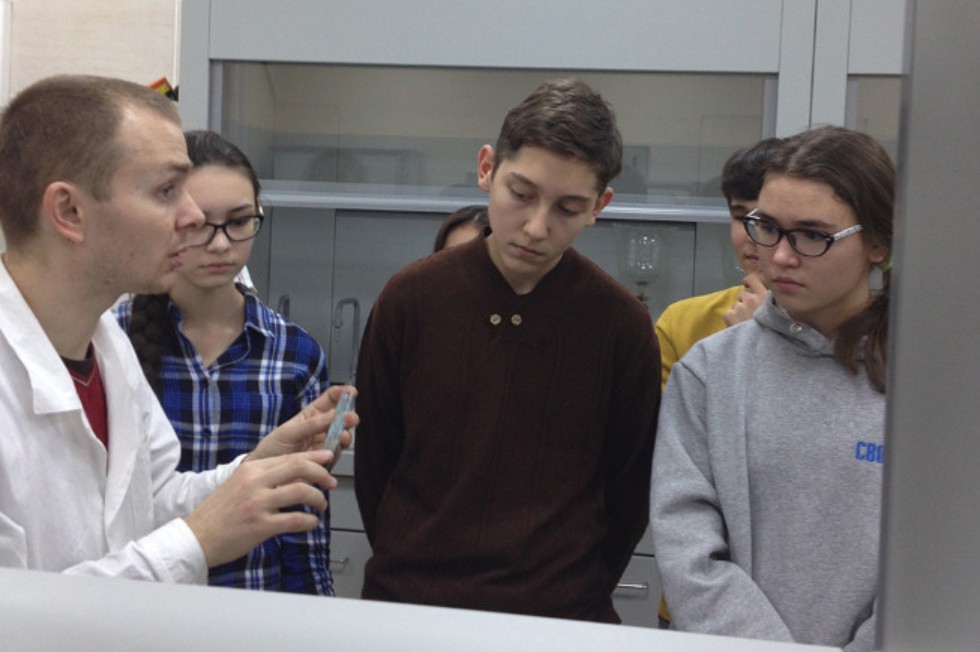 ������ ����������� ��������� � ������� ��� � ����������� ������������� ��������� �� ����� �������������� �����