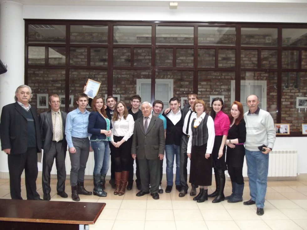 Фотовыставка 'СТО v.2.0' Фотовыставка 'СТО v.2.0'