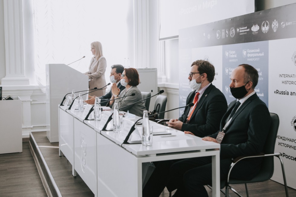 II ������������� ������������ ����� ��� ����������� ��������� � �.�������