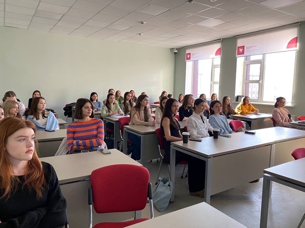 ����� �������� ������