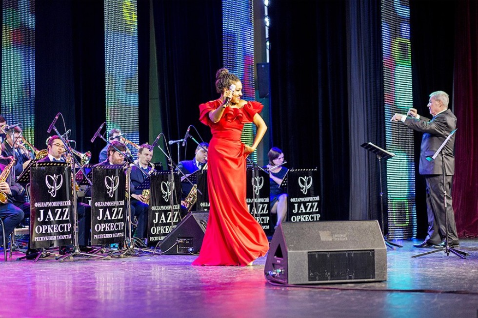 Все началось с судьбоносной песни 'Золотая рыбка' Все началось с судьбоносной песни 'Золотая рыбка'