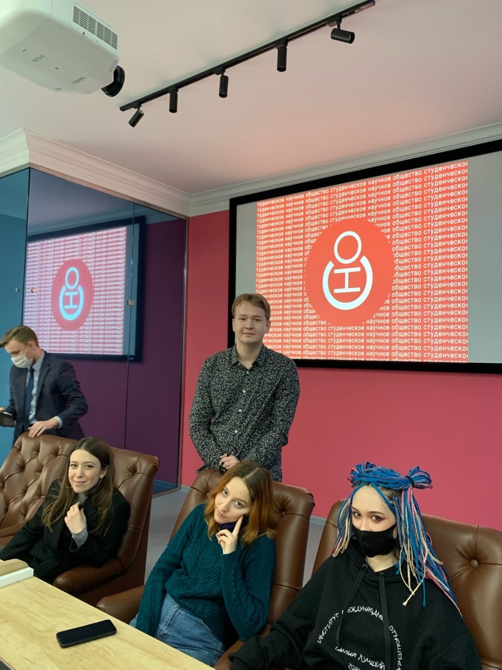 ����������� ��� � ���������������� ���� '���? ���? �����?' ��� �������� ����� '������' ? ������������������� ����������?�������� ������, ����� ��� ��������������� ���������� ���������� �. ������.