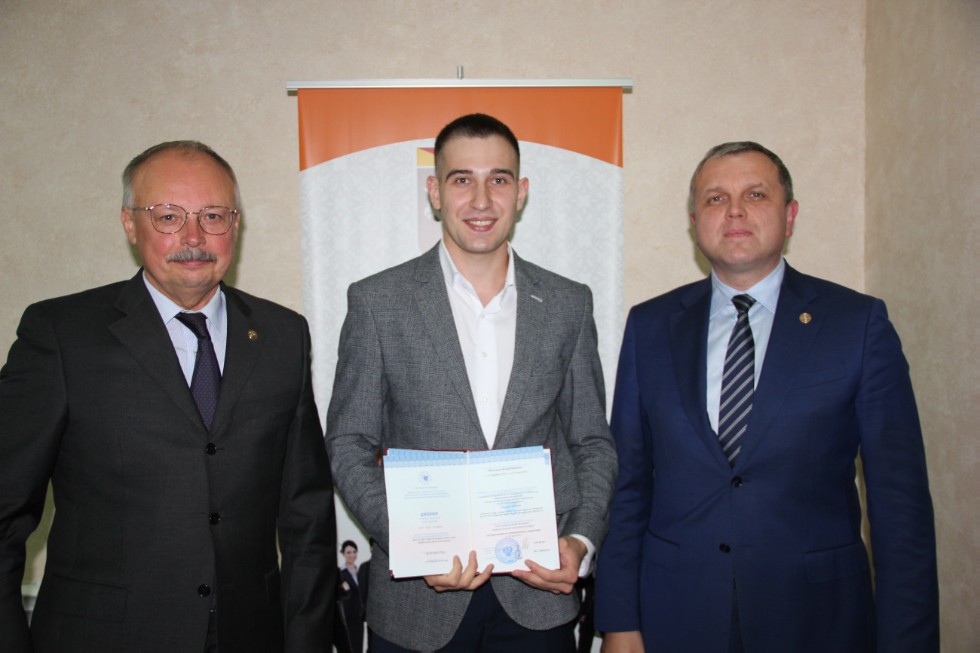 �������� �������� � ���������������� �������������� ����