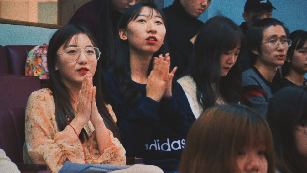 ��������� ������� ����� ��������� �� ����� � ����: ������ ����