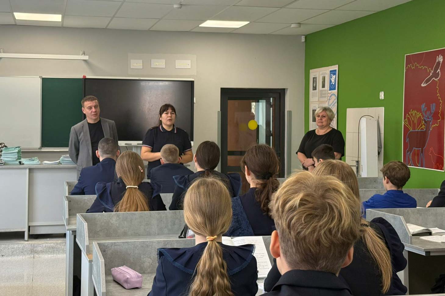 В Университетской школе прошел День правовой помощи детям В Университетской школе прошел День правовой помощи детям