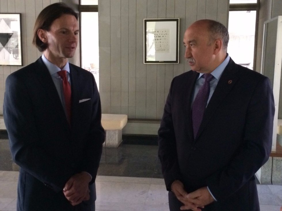 Rector Ilshat Gafurov Receives Polish Cross of Merit from Ambassador Katarzyna Pelczynska-Nalecz