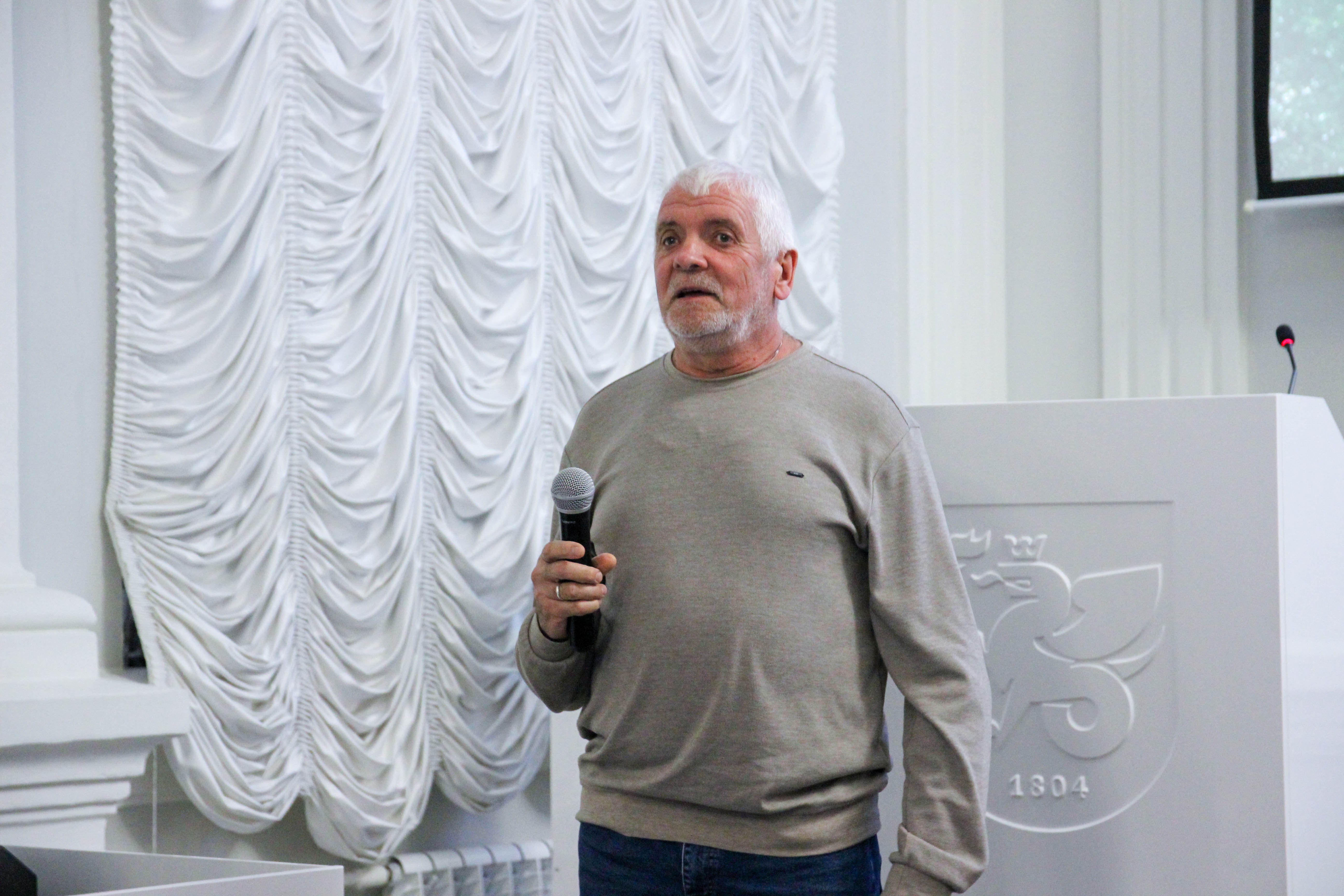 ��������� ������� ��� � '���������������' ����� ,���������� �������� ���