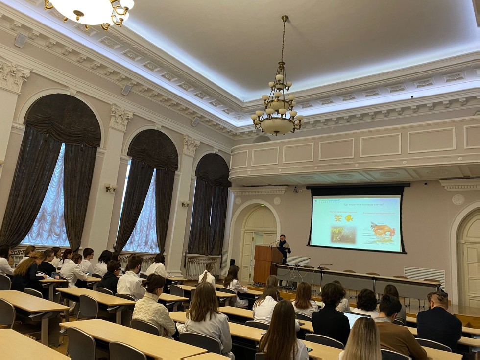 Профессиональные пробы для обучающихся в ИФМиБ КФУ в продолжаются Профессиональные пробы для обучающихся в ИФМиБ КФУ в продолжаются