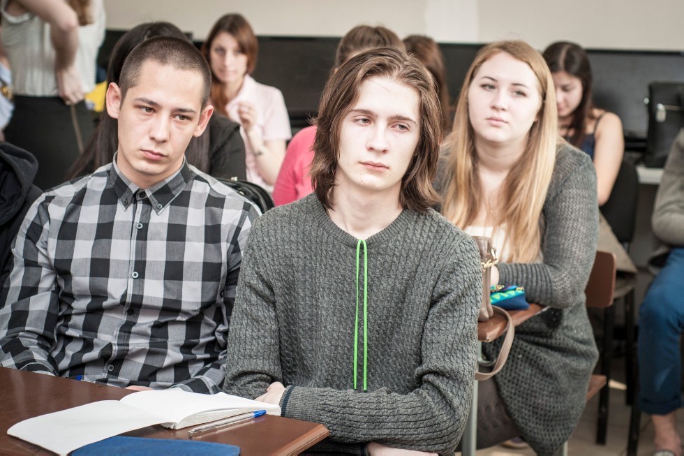 ����� ������������ ������-������������ ����������� �� ������� ��������������