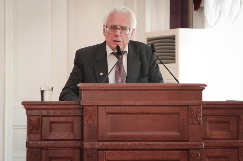 Current issues of space research are being discussed at Kazan Federal