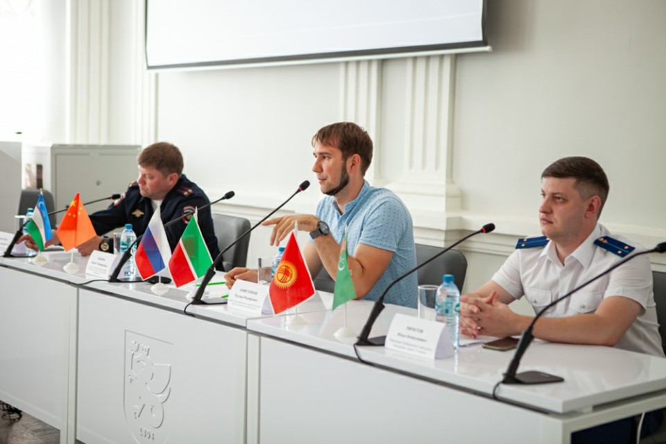 � ���������� ��������� ���������� ������� ����������� ��������� � ��������������� ��������������� ������� ��� � ������������� ����