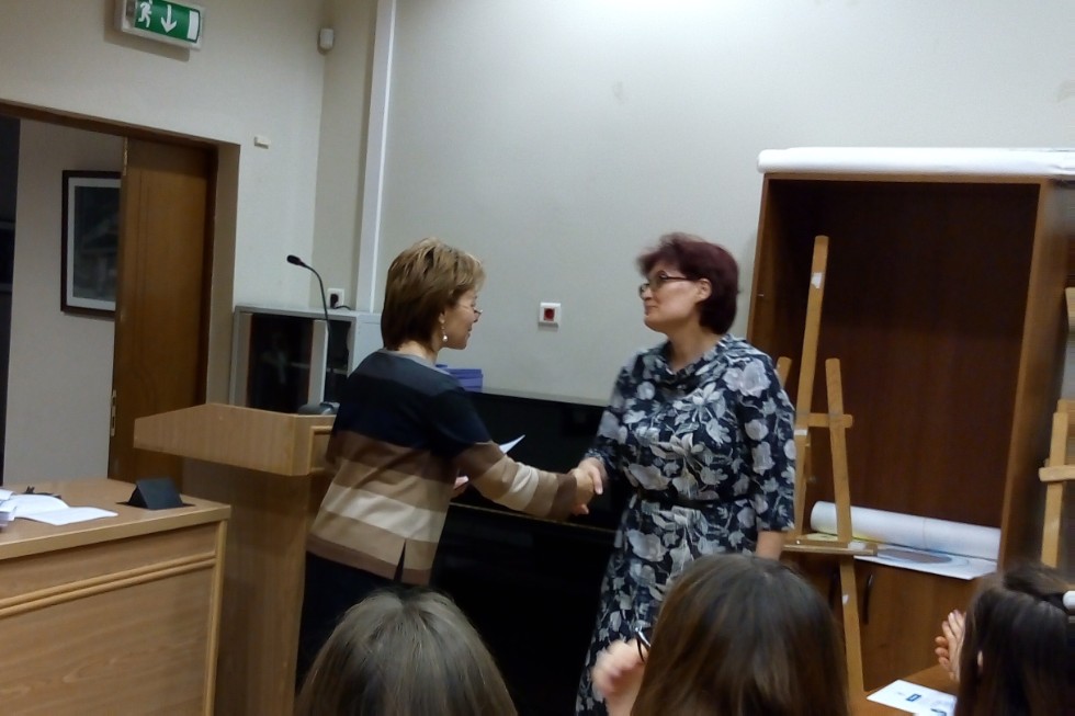 ���� ������������� � ������� ������