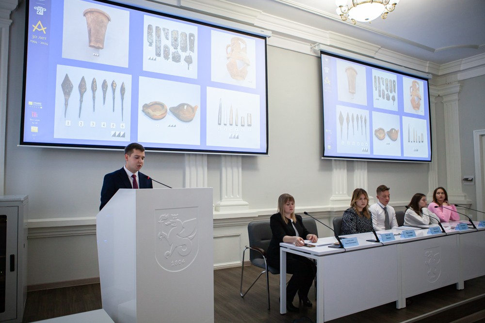 Начинающие ученые поделились результатами своих первых научных исследований Начинающие ученые поделились результатами своих первых научных исследований