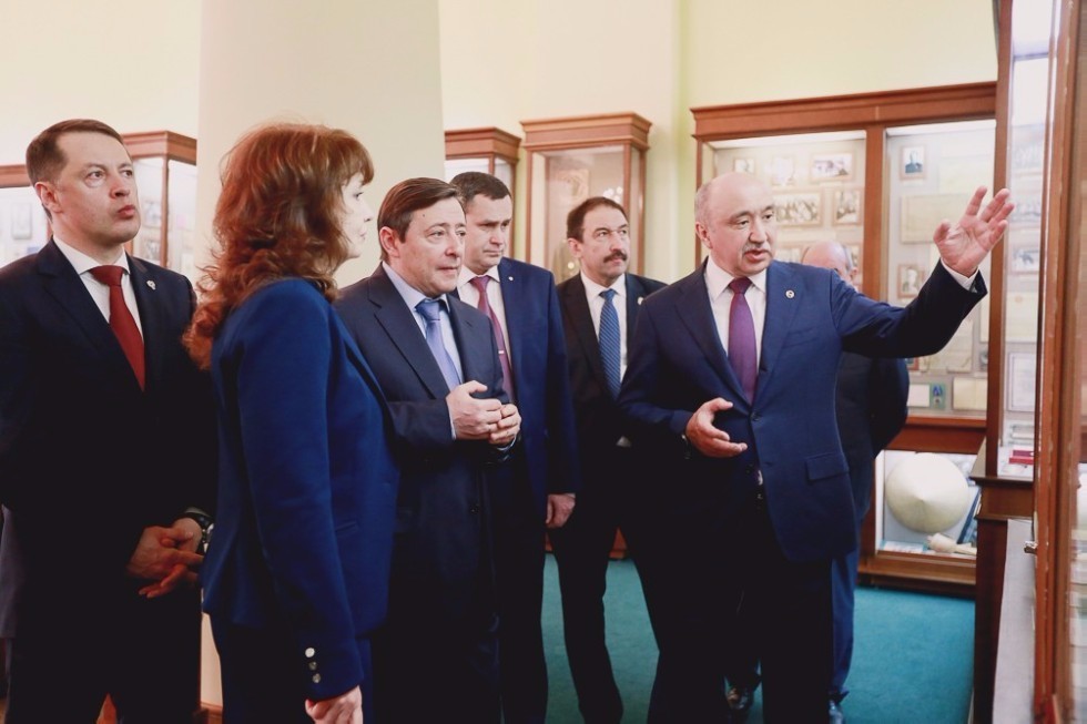 Federal Vice-Premier Alexander Khloponin Attended Kazan University ,Rosprirodnadzor, Government of Russia, President of Tatarstan
