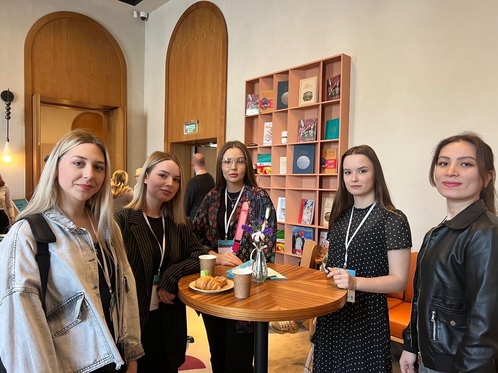 �����������-���������������� ������ ������