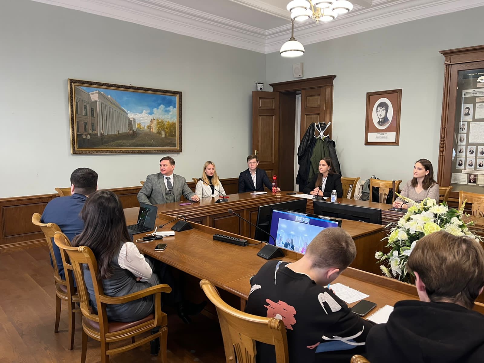 ���������� ��������� ������������ ������� �������