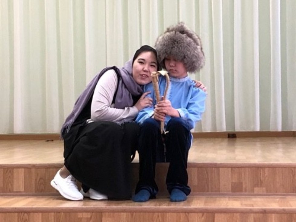 Ведущие актеры Казанского ТЮЗа на закрытии XVII Всероссийской научно-практической конференции 'Литературоведение и эстетика в XXI веке ('Татьянин день')' Ведущие актеры Казанского ТЮЗа на закрытии XVII Всероссийской научно-практической конференции 'Литературоведение и эстетика в XXI веке ('Татьянин день')'