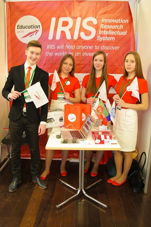 � �������