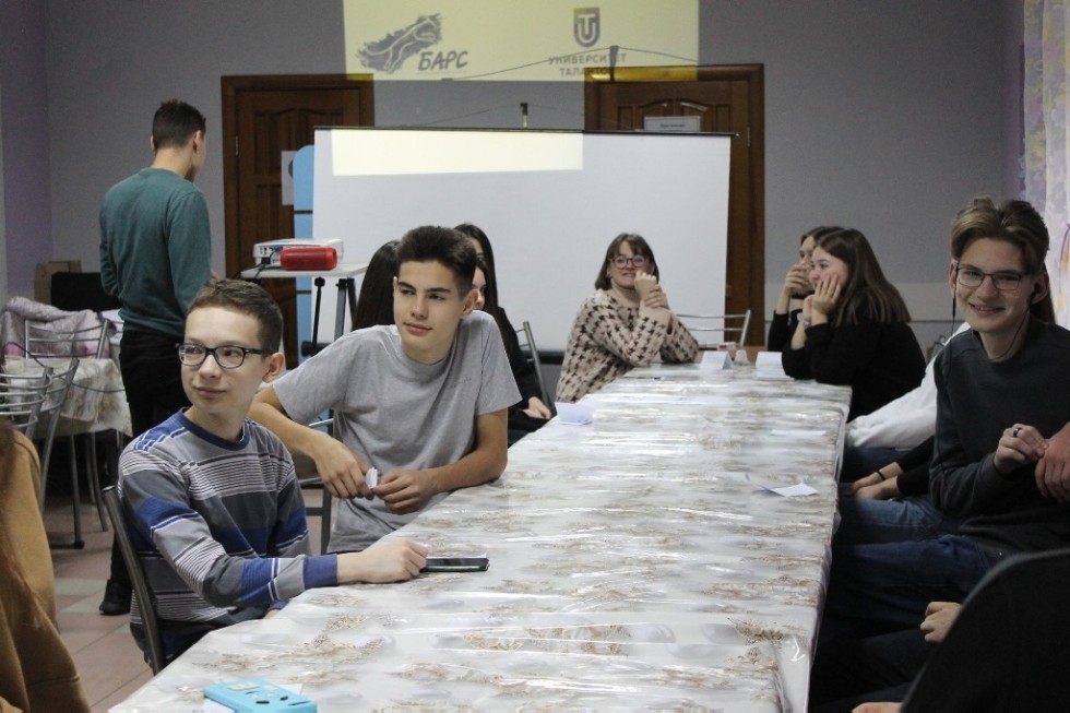 ������������� ����� '���������' ���� � '������������'