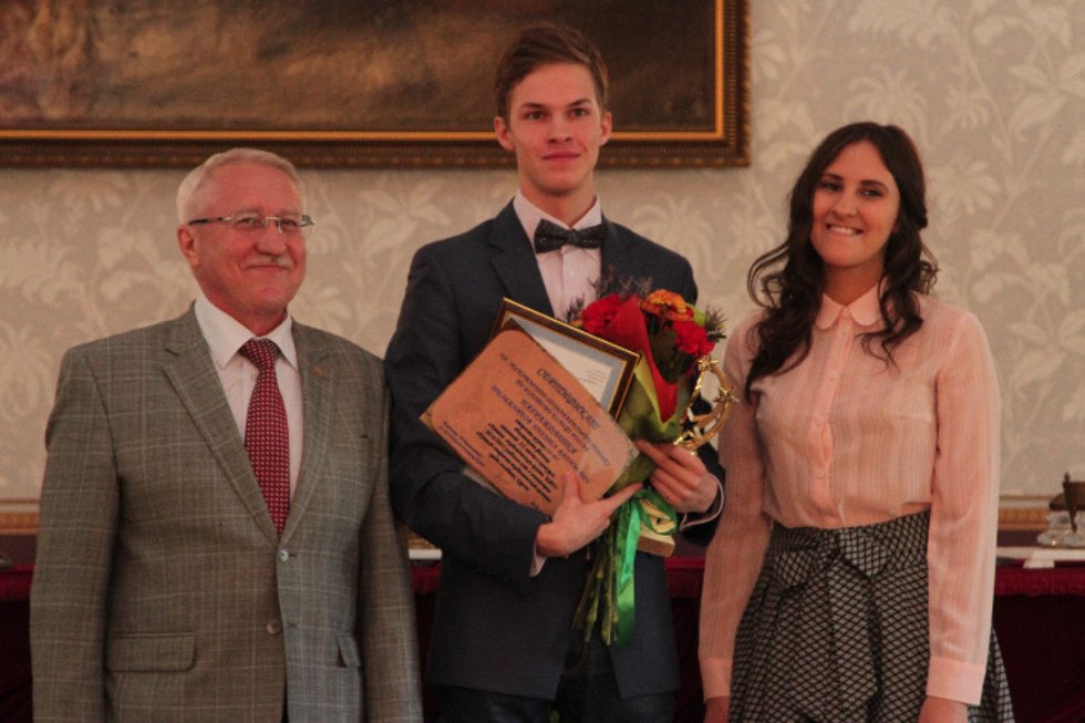 �������� ������� ���� ����� � ������