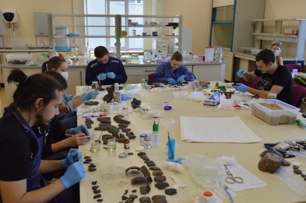 ��������� ���� �������� ���������� �������� � ��������� ������������ ������ ���