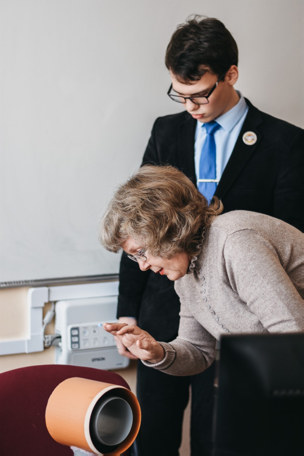 ����� ��������� ���� ������������� 