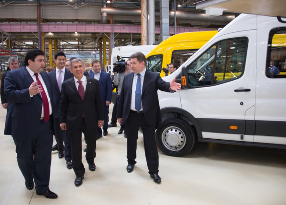 ���������� ������� ����� ������ �� Ford Sollers