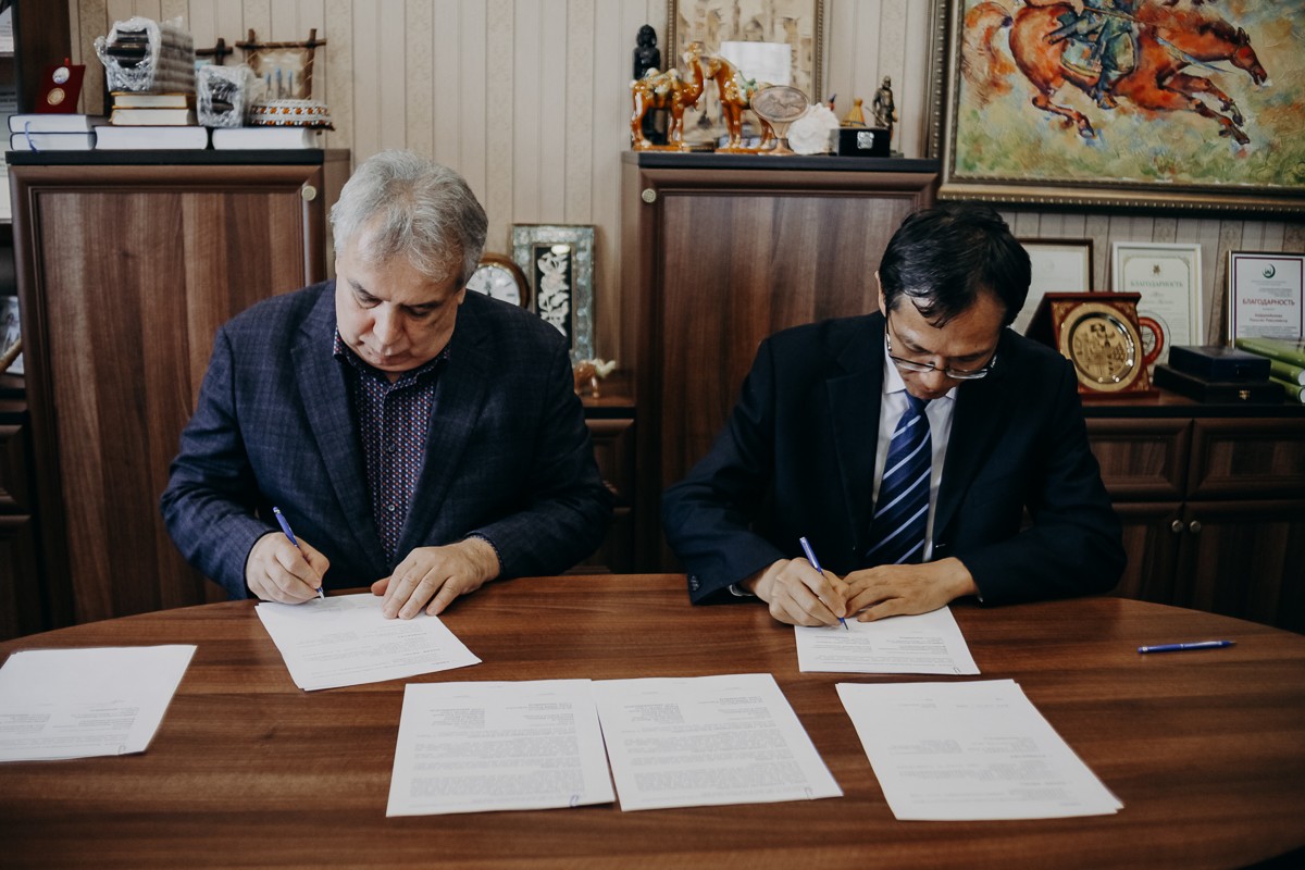 КФУ и Институт истории естественных наук Китайской академии наук обсудили направления сотрудничества КФУ и Институт истории естественных наук Китайской академии наук обсудили направления сотрудничества