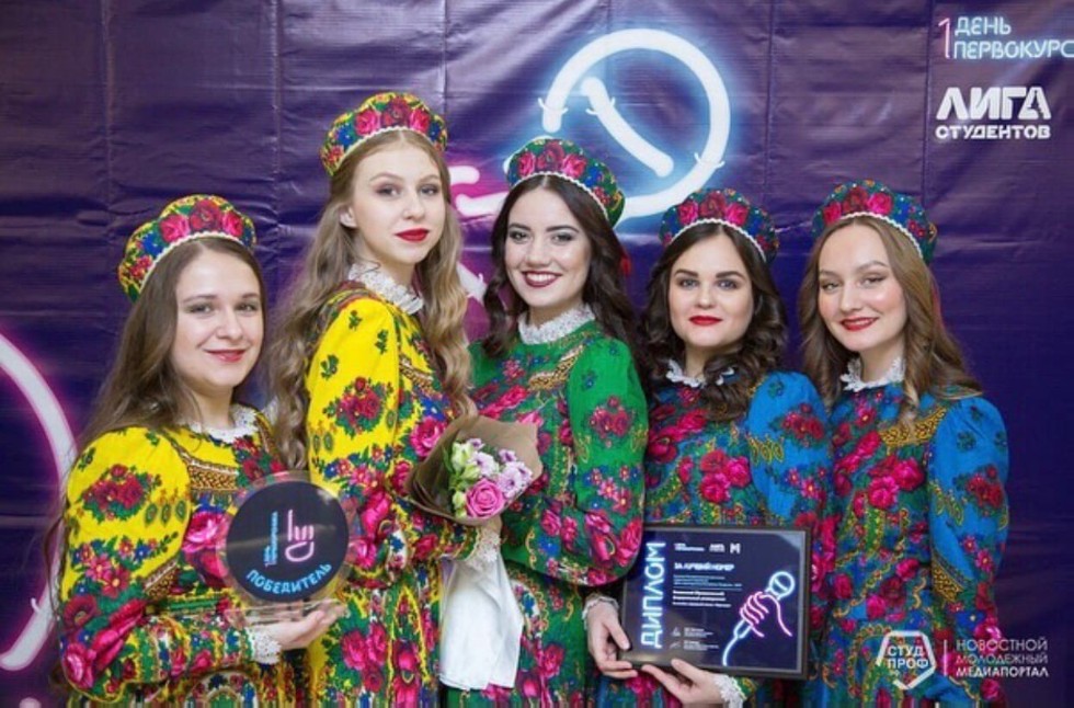 Вокальный ансамбль 'Зарница' Вокальный ансамбль 'Зарница'