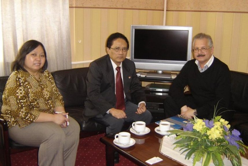 Visit of the Vice-Rector for International Relations, Director of the Institute of Oriental Studies and International Relations, Mr. L.N.Latypov, to Moscow