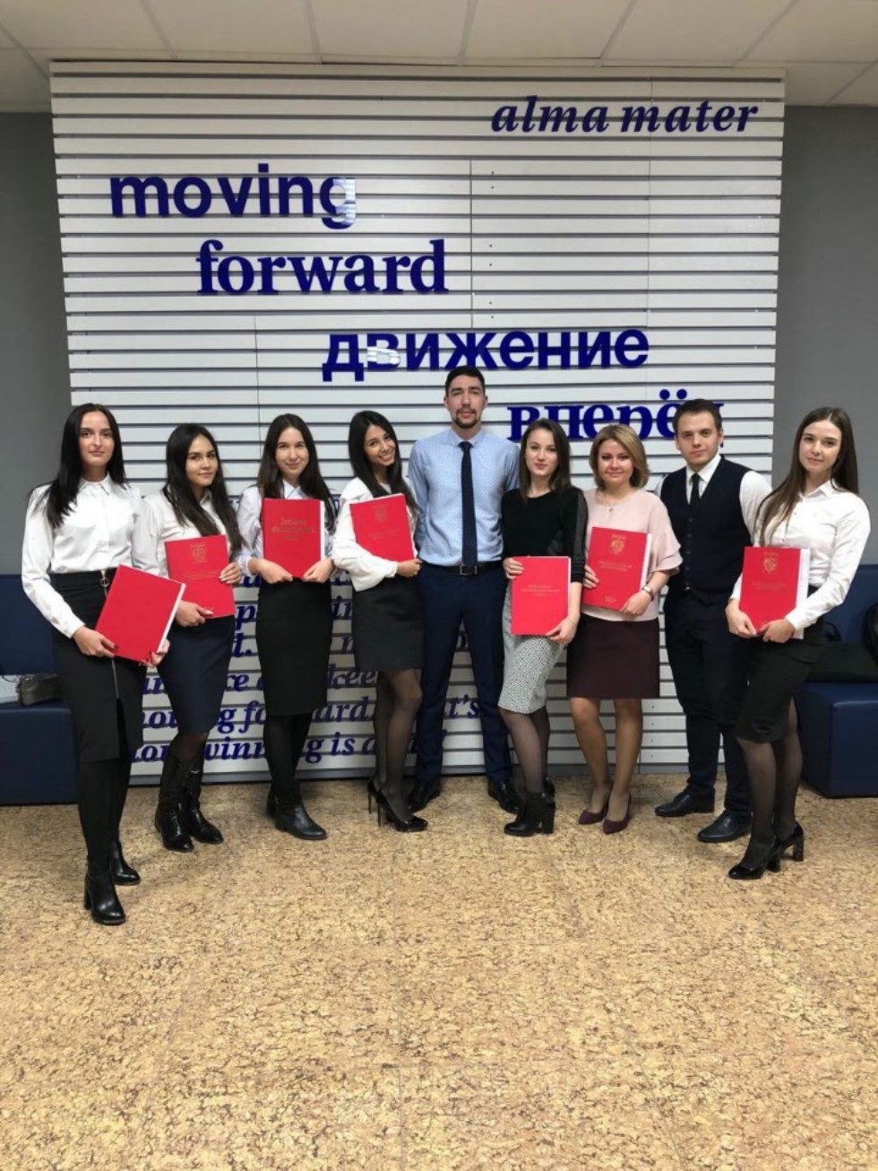 ������ ������������ ������������ 