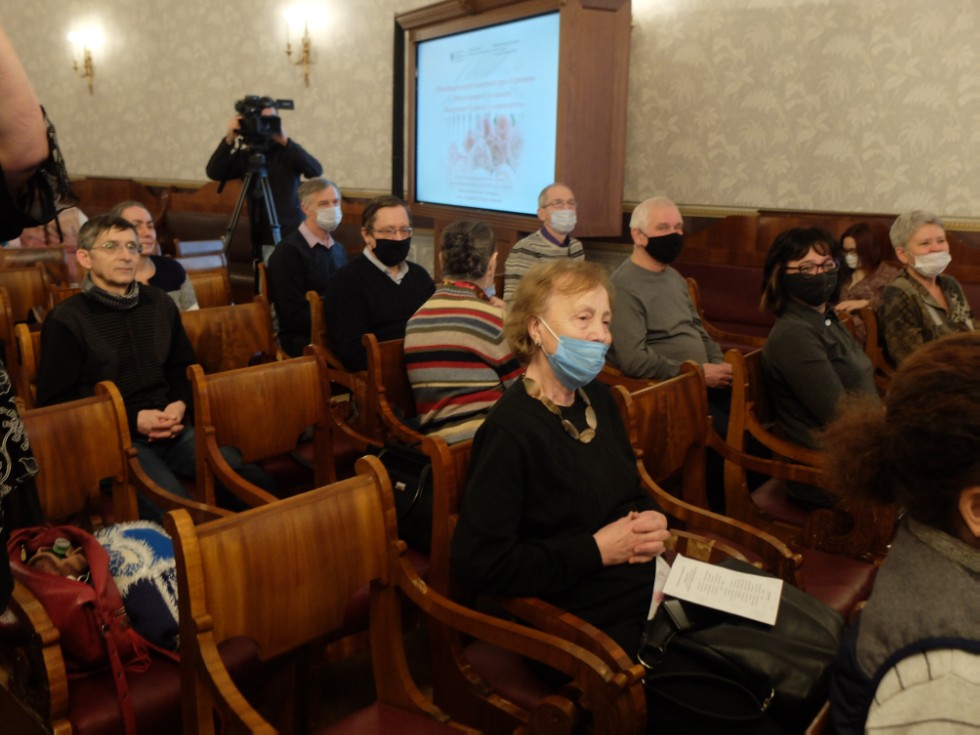 ���� 25 ���