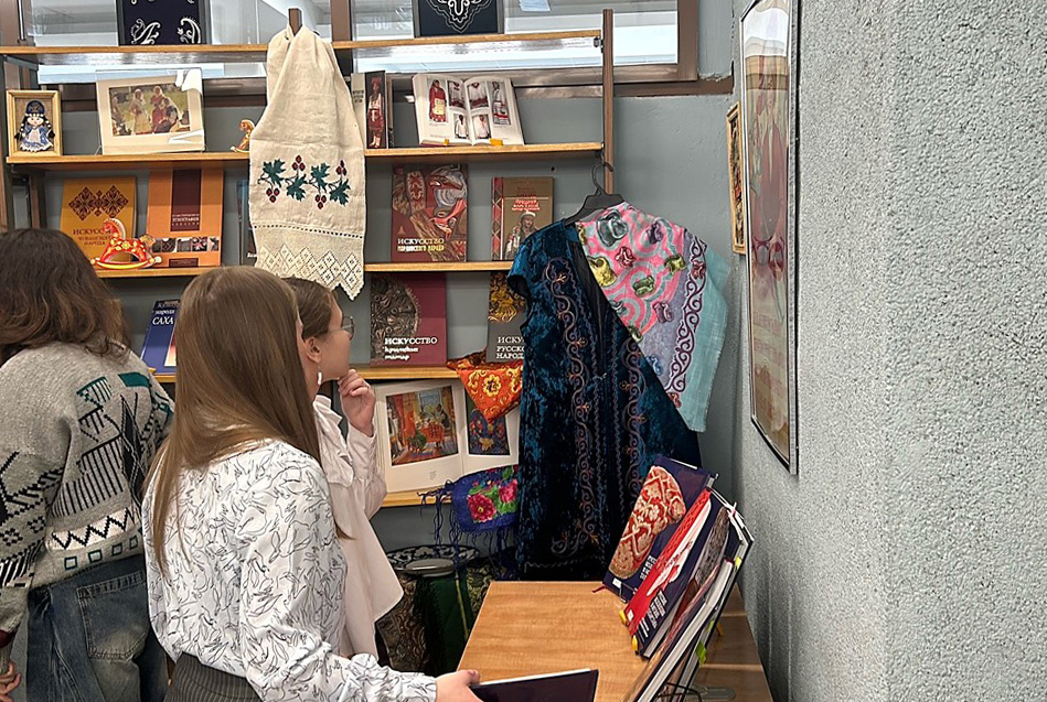 ������ ������������ ������� '������ � �����, � ���, � ���������'