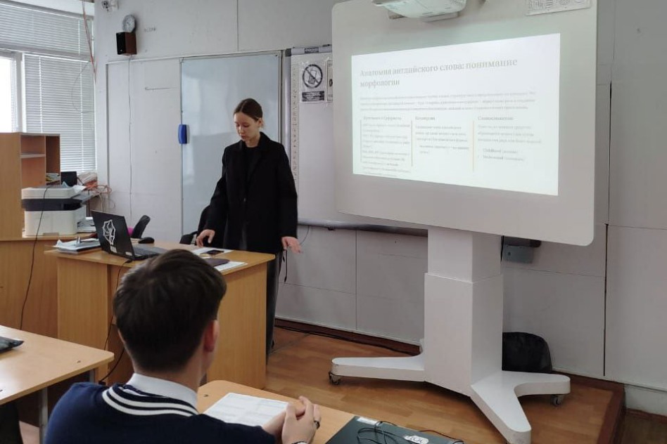 Научный десант высадился в 'Инженерно ? технологический лицей' Научный десант высадился в 'Инженерно ? технологический лицей'