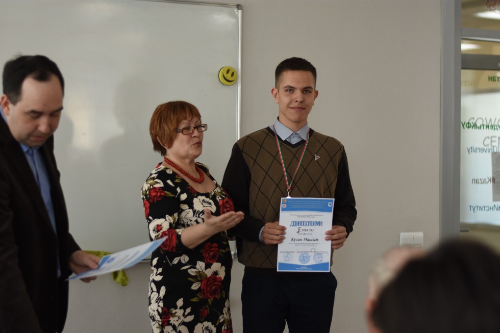 ����� ��������� ���� ������������� 