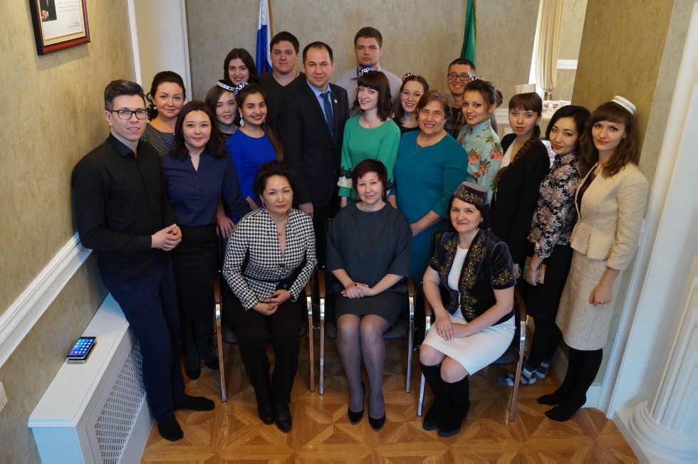 ��������������