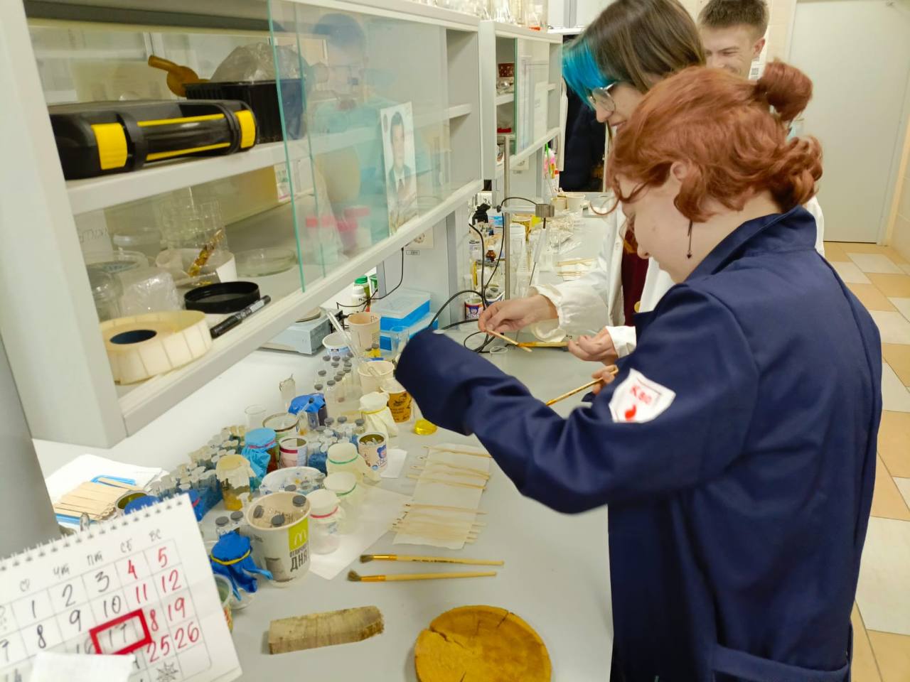 Фестиваль 'Открывая мир науки' в Химическом институте им. А.М. Бутлерова КФУ Фестиваль 'Открывая мир науки' в Химическом институте им. А.М. Бутлерова КФУ