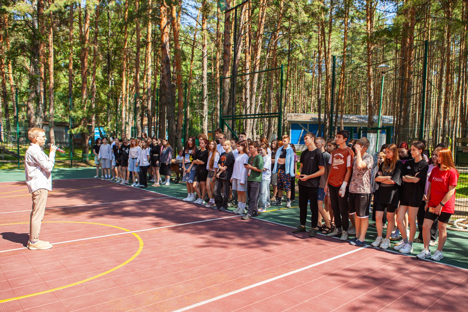 'Сабантуй' в 'Буревестнике': школьники из ЛНР познакомились с традициями Татарстана 'Сабантуй' в 'Буревестнике': школьники из ЛНР познакомились с традициями Татарстана