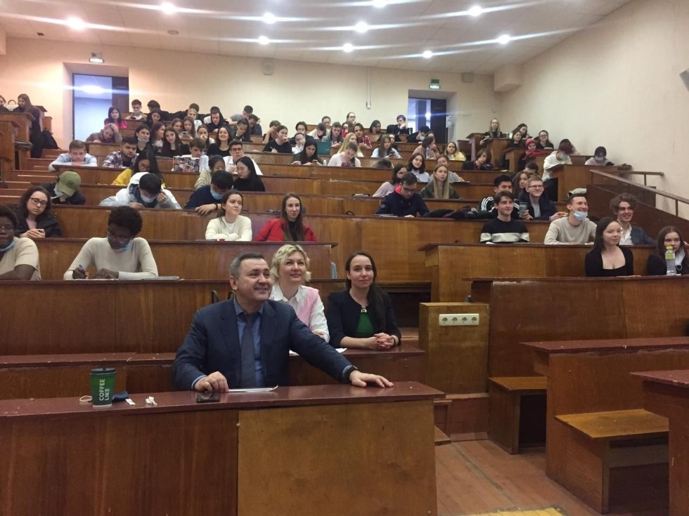 ���������� ��������� ��������� ������ ������� ������������� ������ � ������������