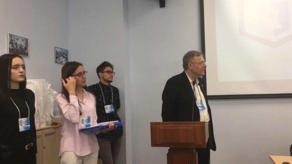 ������� ������� �������������� � ���������� ������ � ���