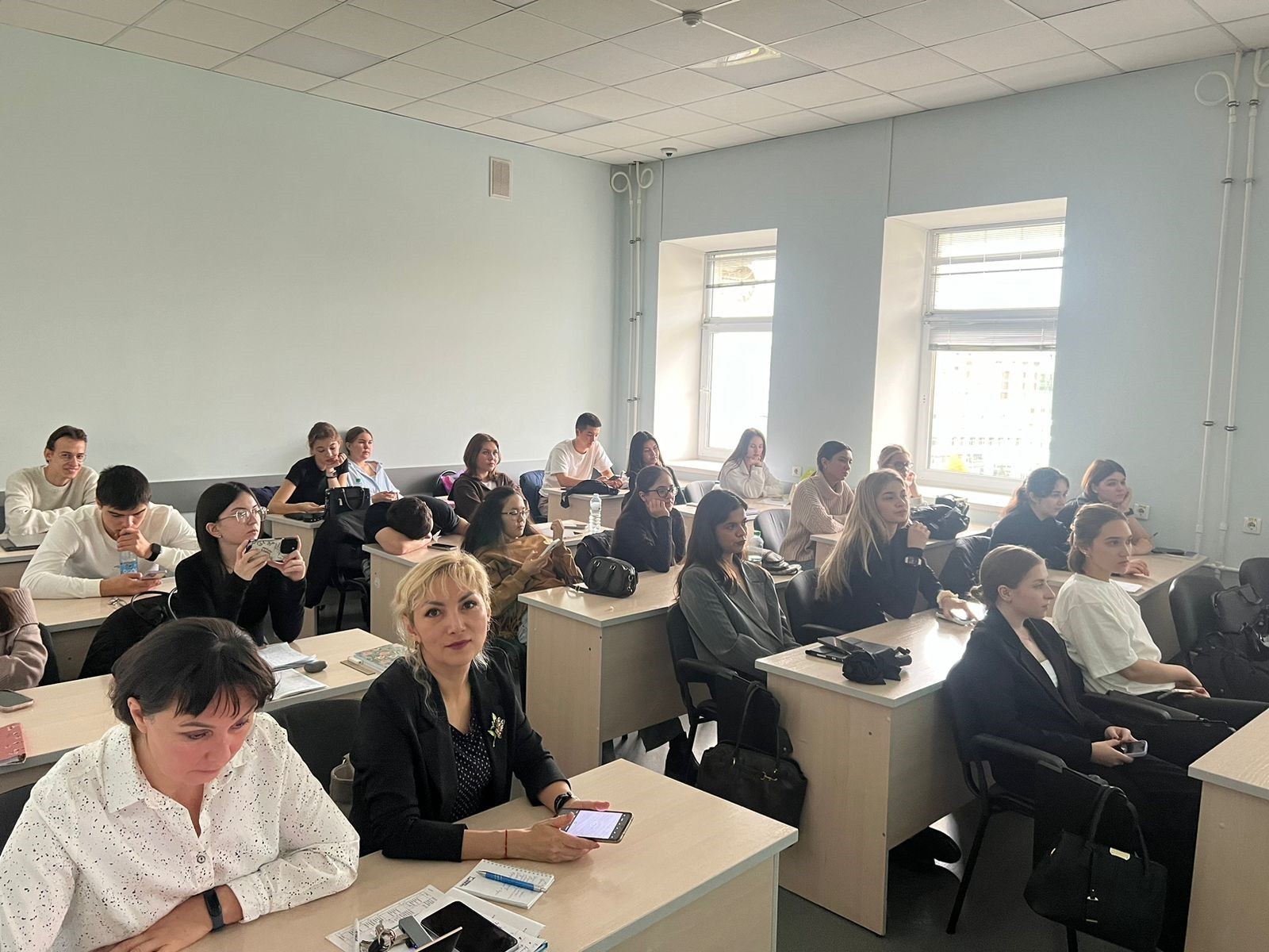 Встреча студентов с экспертами ПАО Сбербанк в рамках сотрудничества с организациями финансового сектора Встреча студентов с экспертами ПАО Сбербанк в рамках сотрудничества с организациями финансового сектора