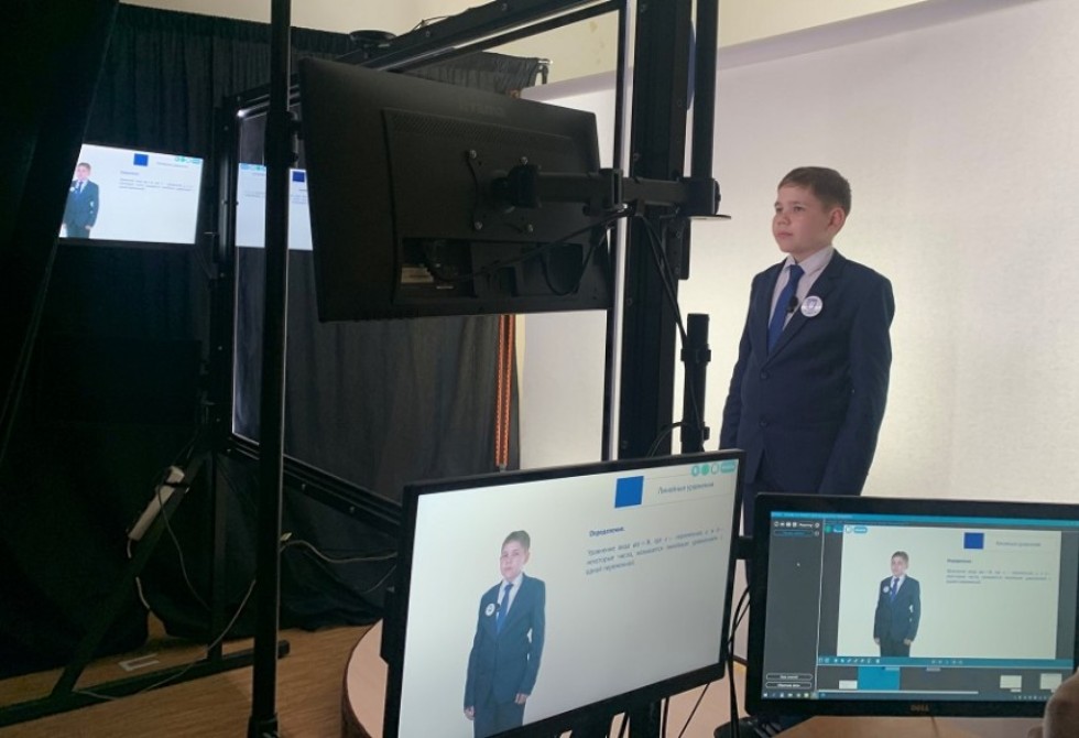 Подведены итоги VI Всероссийского конкурса обучающих видеороликов 'Математика и физика в фокусе' Подведены итоги VI Всероссийского конкурса обучающих видеороликов 'Математика и физика в фокусе'