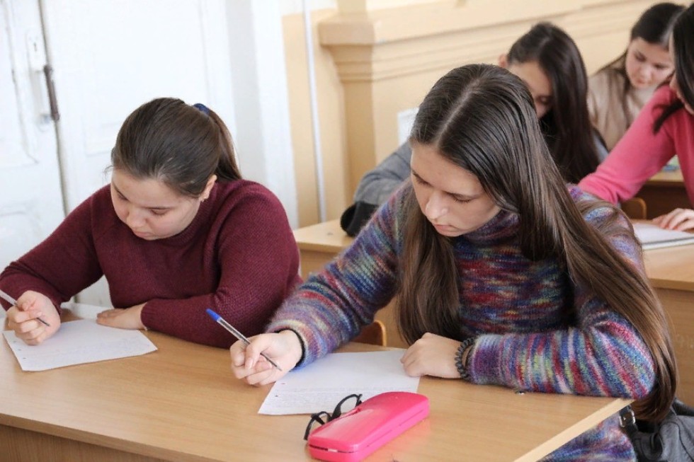 ������ ������� ����� � ���������� ��������� ���